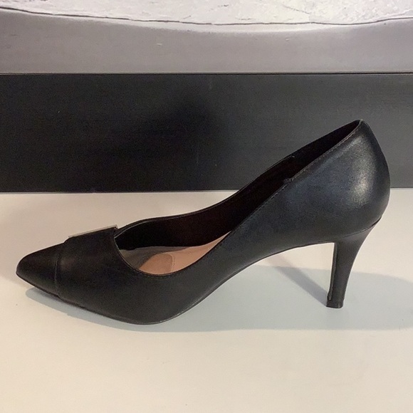 Jones New York Signature Black Faux Leather Pointed Toe Slip On Pump Heel Sz 7 - Picture 4 of 12